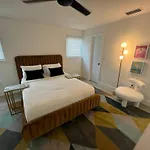 Modern Escape At Wynwood: Your Comfort Sanctuary